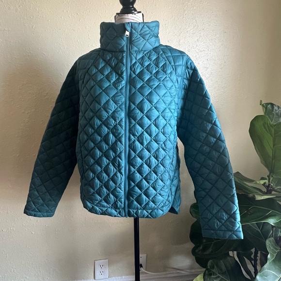 ATHLETA WHISPER FEATHERLESS PUFFER JACKET - Picture 4 of 7